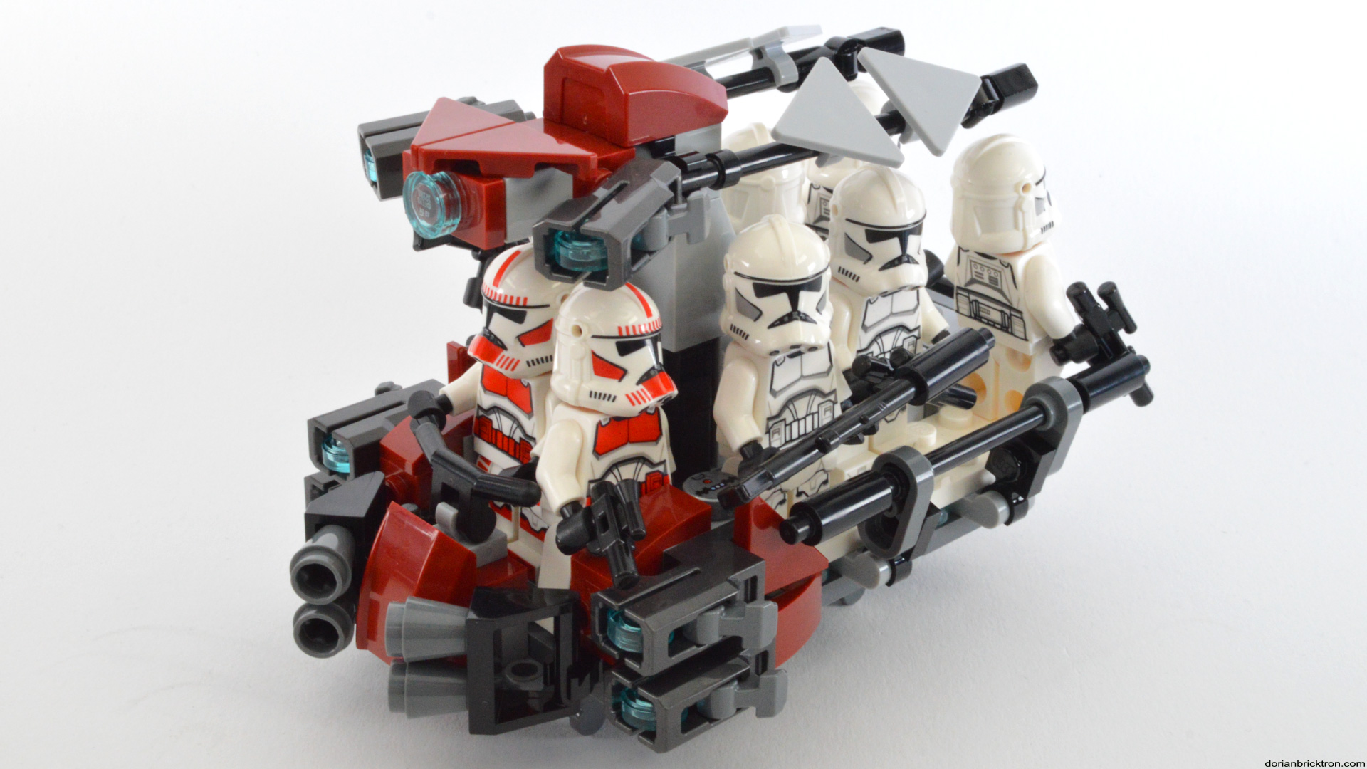 Star Wars: Clone Carrier, 2x LEGO 75372 Alternate Build