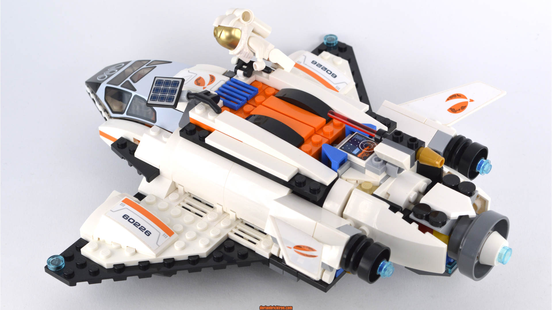 LEGO Alternative build: Probe Shuttle • Dorian Bricktron
